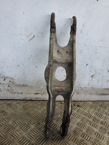 Mercedes e220 wishbone control - mercedes,