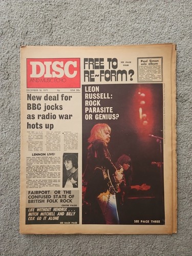 Disc and music echo - music, december
