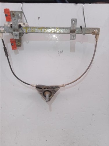 Manual rear power window - window, rh