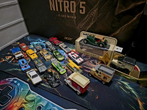 Diecast cars bundle - 19,