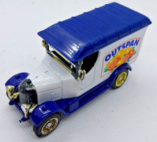 Oxford Diecast Bullnose Morris Van Outspan