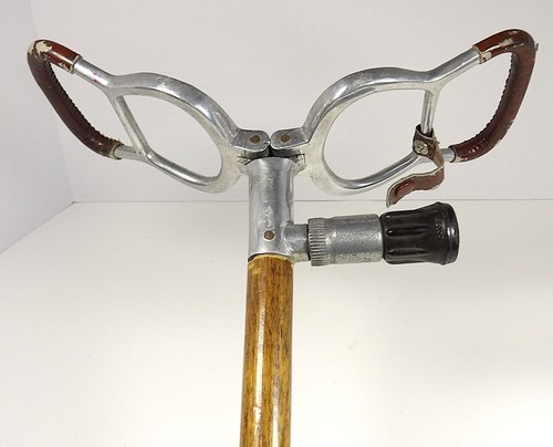 Antique walking sitting - walking,