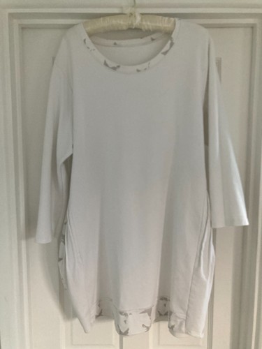 White lagenlook tunic - top., one