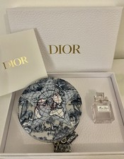 DIOR Gift Set?Around the World Jewellery Case & Miss Dior Blooming Bouquet 5ml