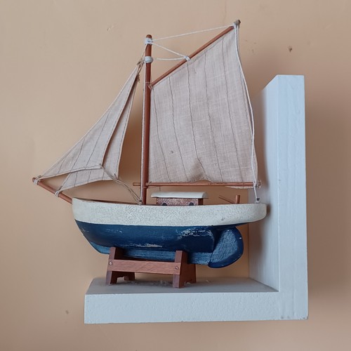 Vintage wooden bookend with - vintage,