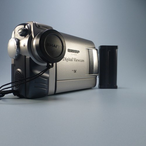 Sharp nz50 handheld - vl-nz50, minidv