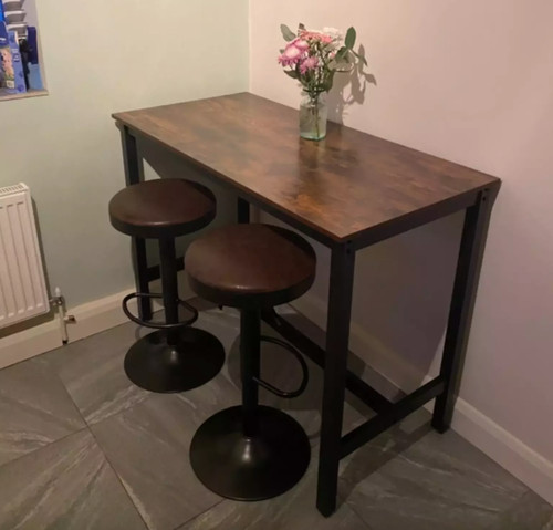 Tall industrial bar - tall, table
