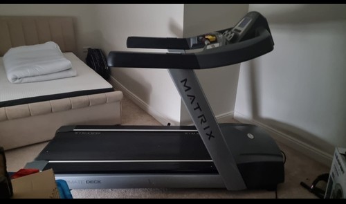 Commercial fitness treadmill