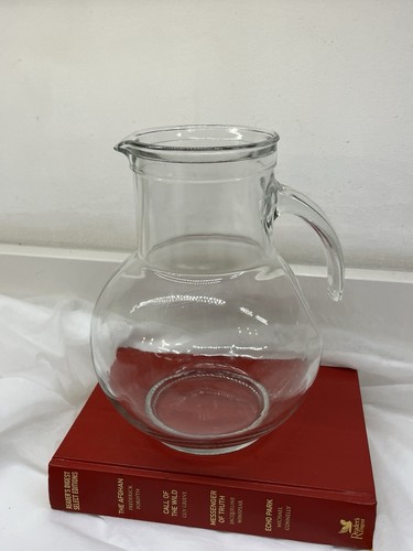 Large vintage pot bellied - large,