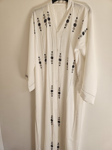 Beautiful white abaya with - beautiful,