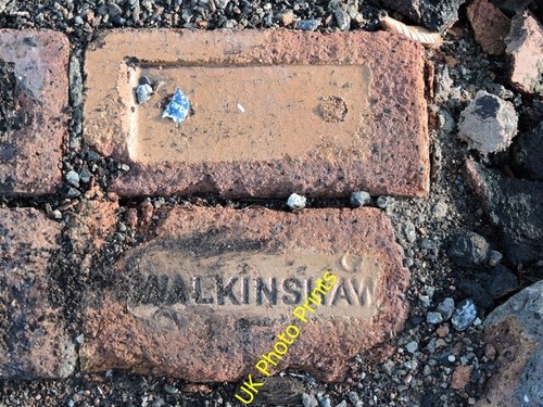 Photo 6x4 walkinshaw brick - photo,