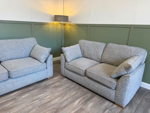 Pair light grey - light,