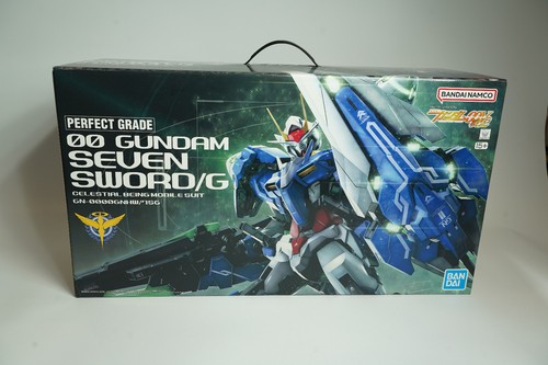 Bandai gundam seven - bandai, pg