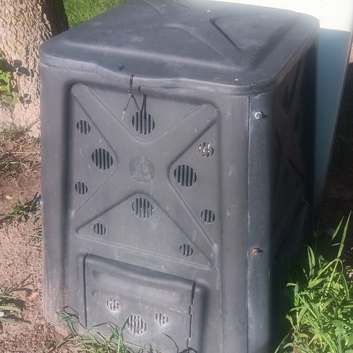 Gal compost bin - gal,