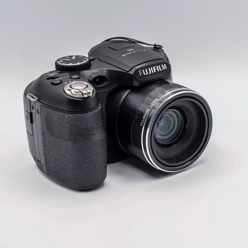 Fuji finepix s1730 bridge - fuji,