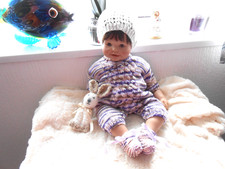 Hand knitted Lilac/Cream