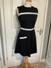 Pop England. Black White 60s