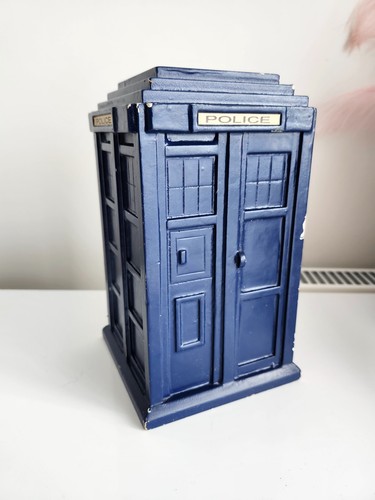 Vintage doctor who - vintage, wooden