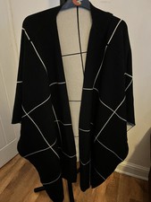 Wynne Collection Shawl / Wrap / Topper -  Black / Cream XL/2XL