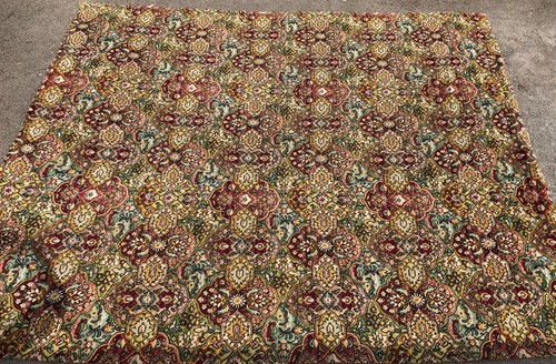 Wool rug carpet used - rug/carpet,