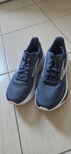 Brooks ghost women s - 17, women's