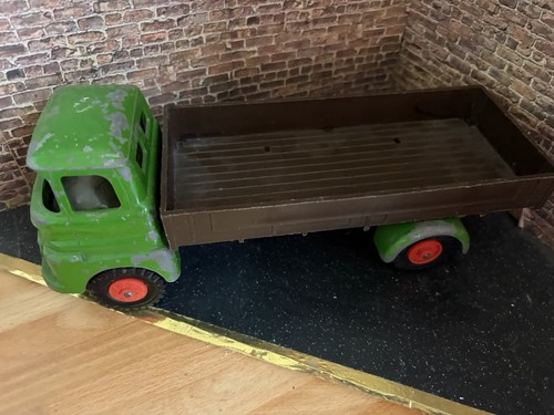 Triang vintage jumbo lorries - triang,