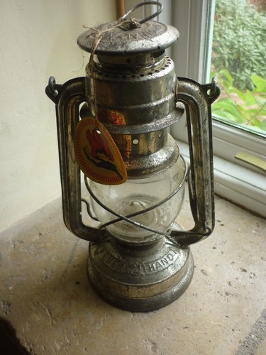 Vintage nier feuerhand oil - vintage,