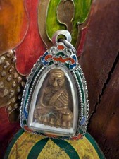 Vintage Thai Buddhist Amulet