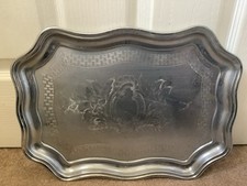 Vintage Swan Brand Scalloped