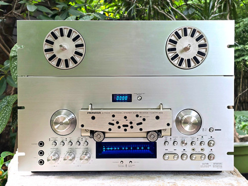 Pioneer 909 open reel 4 - open, 1/4"