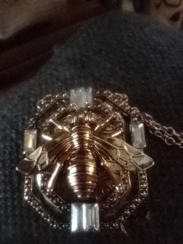 Bumble bee gold plated locket - bumble,