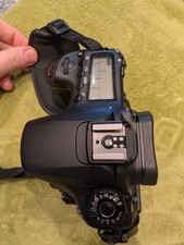 Canon 60D Camera with battery, charger and original strap, fully working