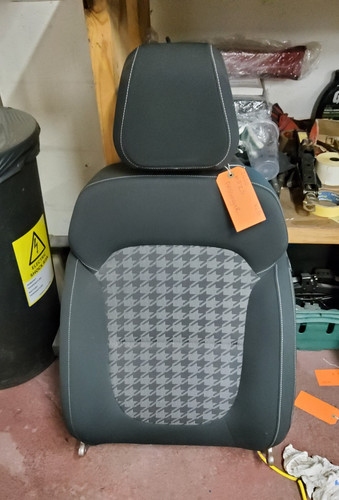 2020 passenger side - zs,