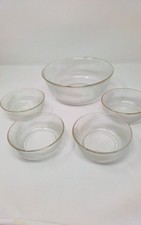 Beautiful Dessert/Fruit bowl set (vintage) - Gold rim. 4 bowls & serving bowl
