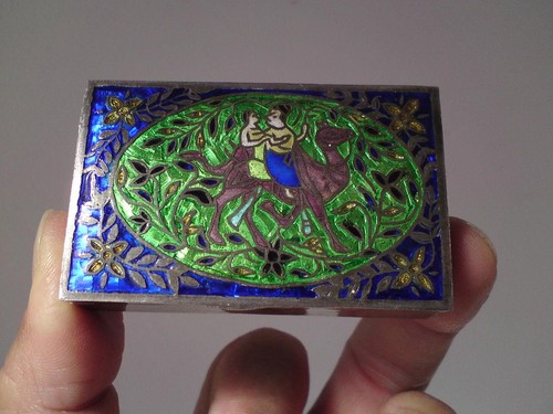 Mughal india enamel pill - india,