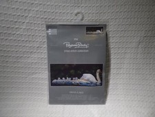 Creative World of Crafts Cross