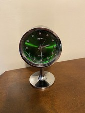 Vintage Retro Rhythm 2 Jewels