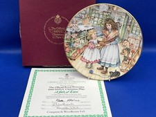 The Official Royal Worcester