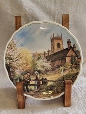 ROYAL DOULTON - Village Life -