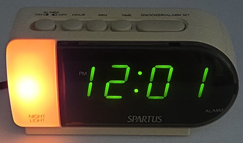 Vintage spartus 1188 digital - vintage,