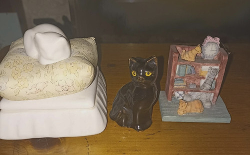 Three cat ornaments - three,