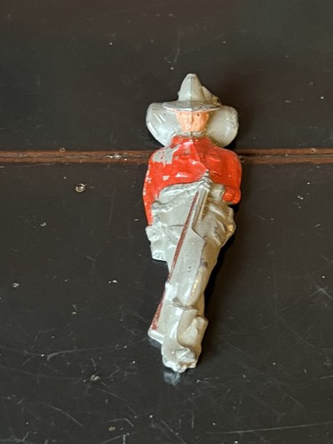 Vintage lead cresent sleeping - vintage,