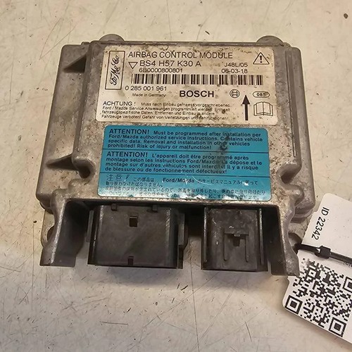 Mazda sedan srs control - 3,