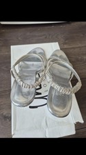 Women's Mid Heel Sandle Size  4