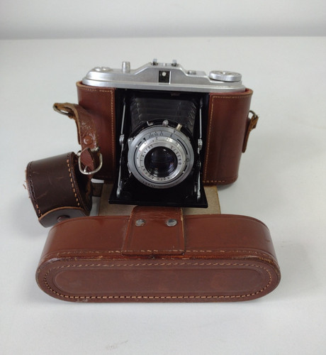 Agfa isolette folding camera - folding,