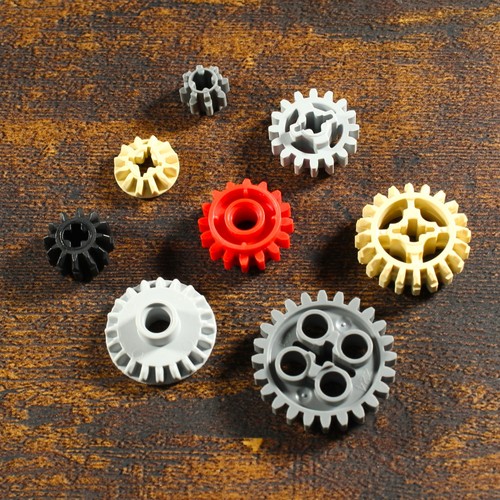 Lego technic piece - 10/20,