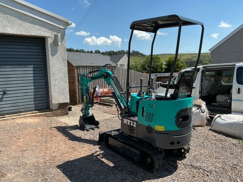 Mini digger brand - brand,