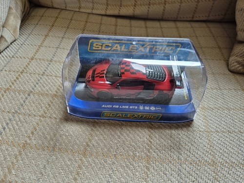Scalextric audi lm3 gt3 - audi, car