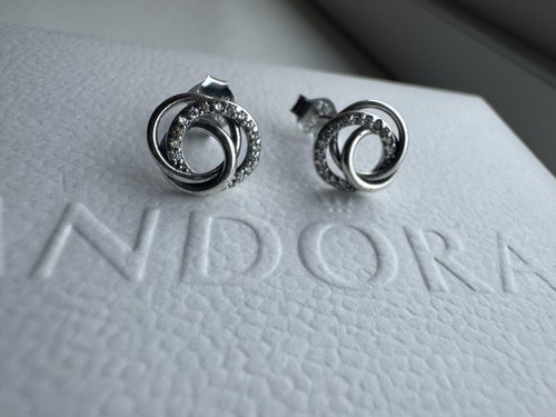 Pandora silver family - silver, always