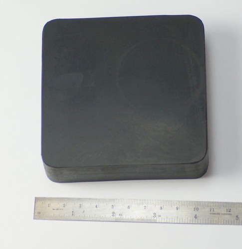 Hard rubber dapping block